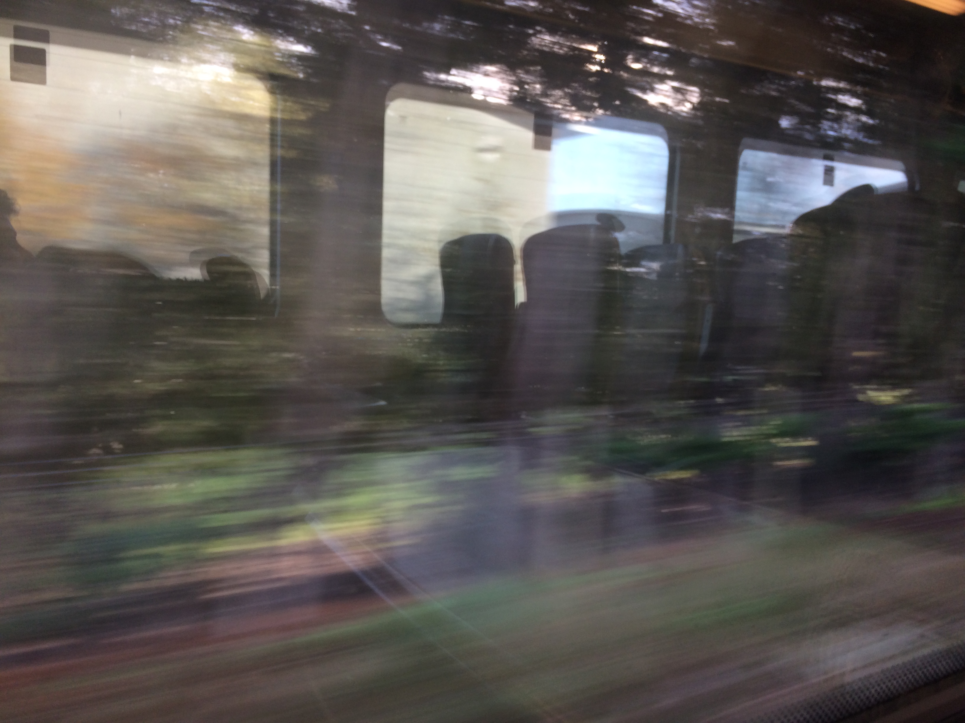 Between Worlds preview